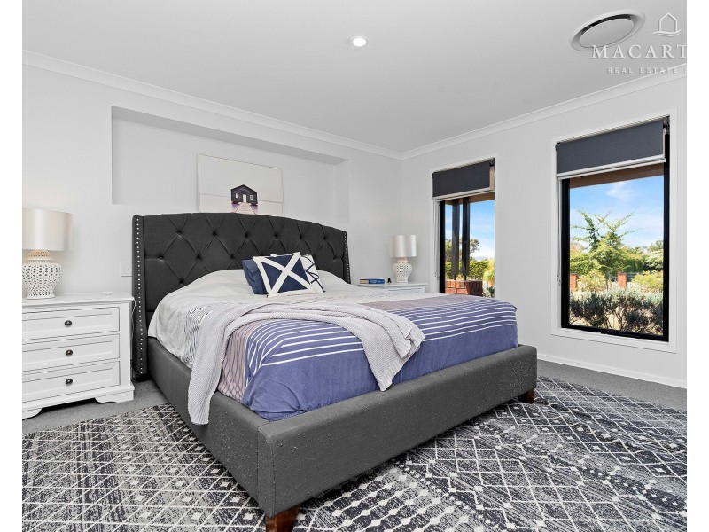 6 Peppermint Drive, Springvale NSW 2650