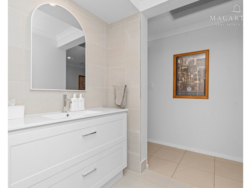 6 Peppermint Drive, Springvale NSW 2650