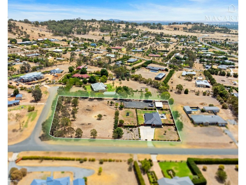 6 Peppermint Drive, Springvale NSW 2650