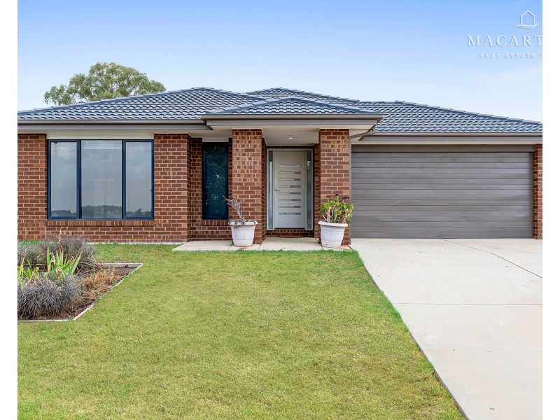 31 Tantoon Circuit, Forest Hill NSW 2651
