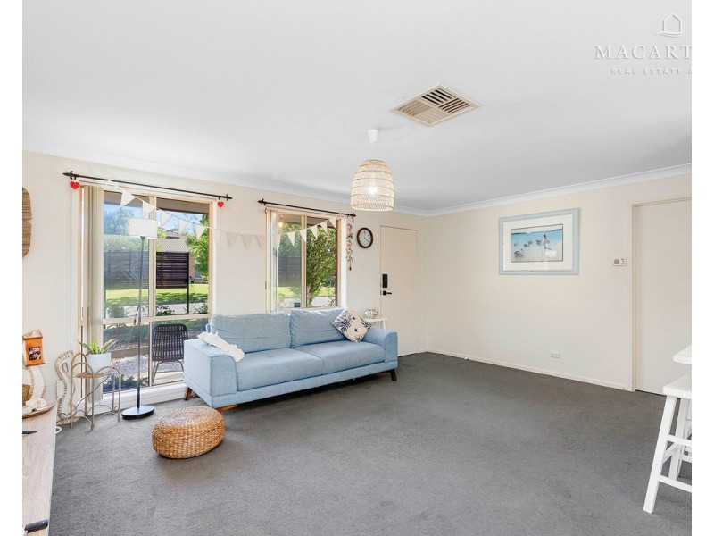 35 Doman Street, Estella NSW 2650