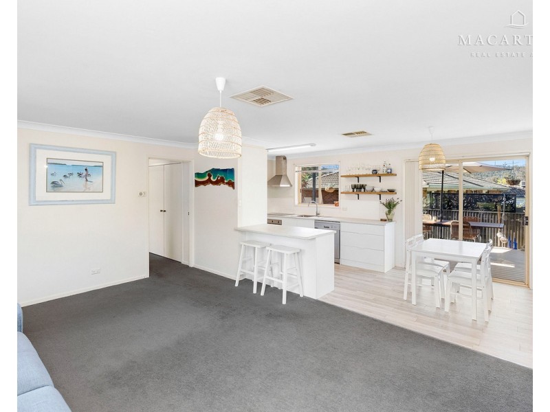 35 Doman Street, Estella NSW 2650