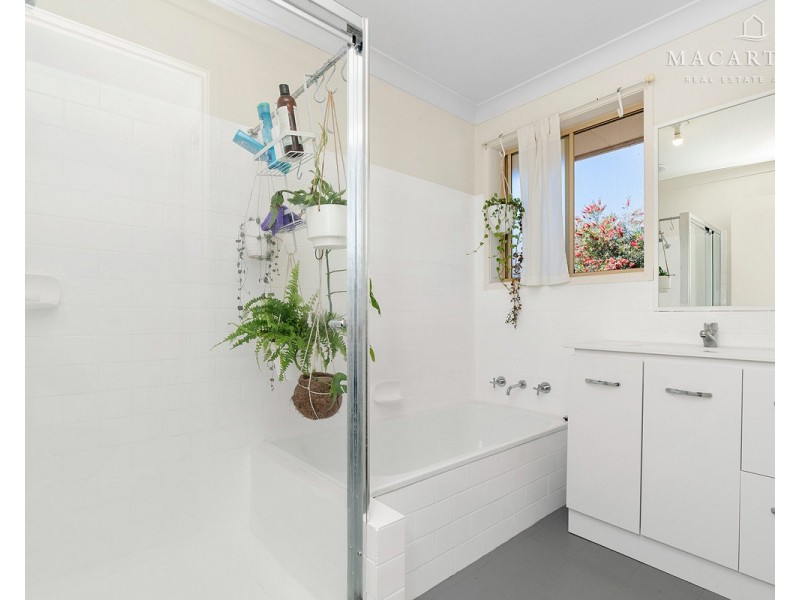 35 Doman Street, Estella NSW 2650