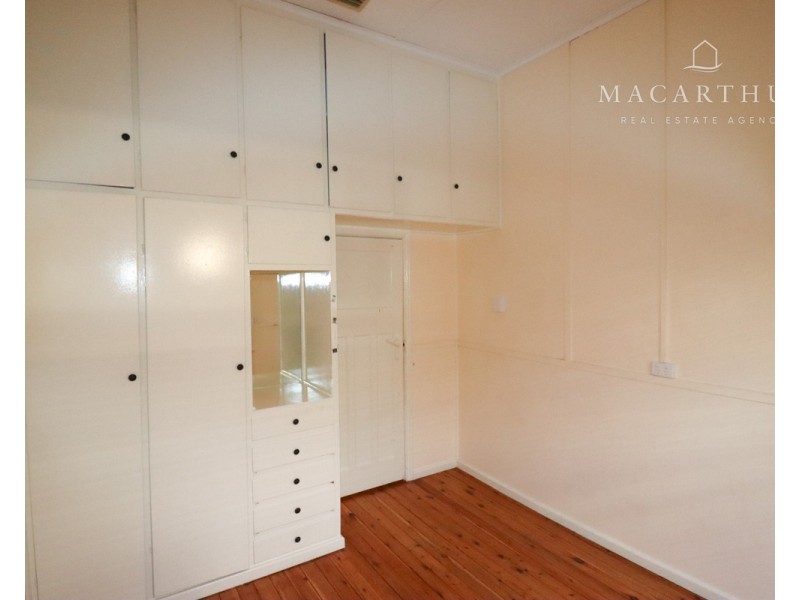 52 Bourke Street, Turvey Park NSW 2650