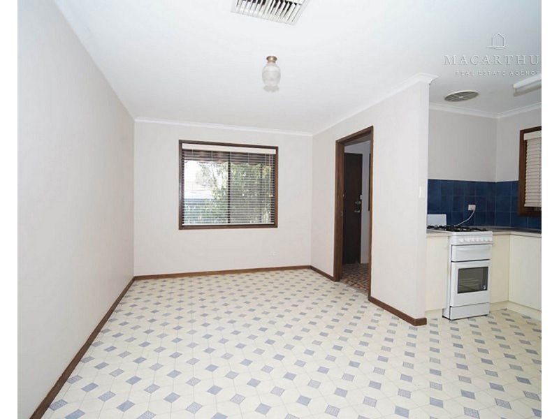 19 Eldershaw Drive, Forest Hill NSW 2651