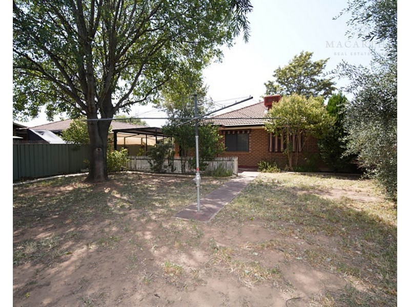 19 Eldershaw Drive, Forest Hill NSW 2651