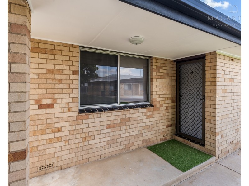 4/31-33 Lampe Avenue, Wagga Wagga NSW 2650