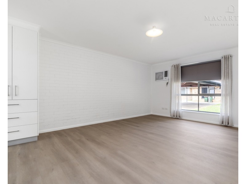 4/31-33 Lampe Avenue, Wagga Wagga NSW 2650