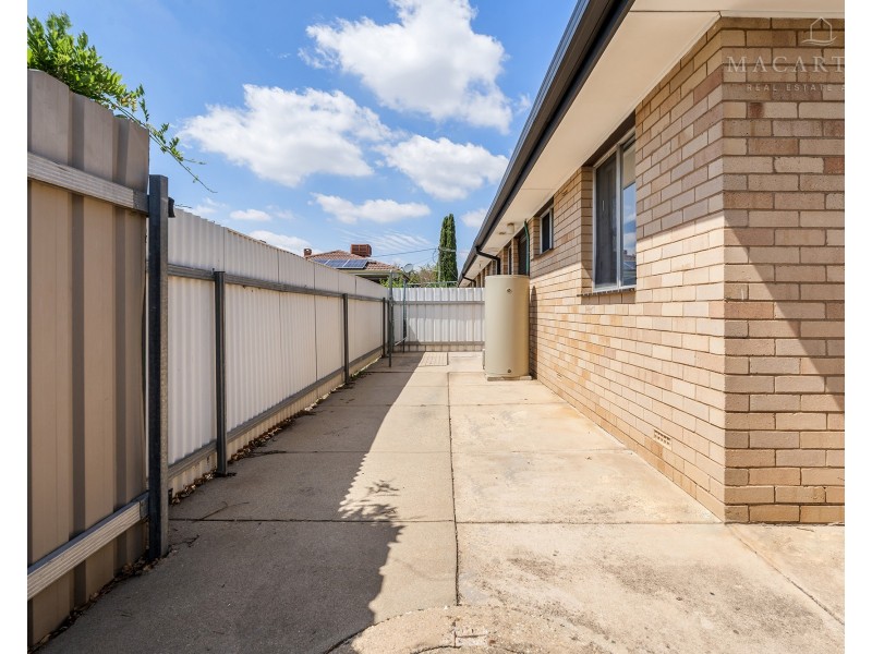 4/31-33 Lampe Avenue, Wagga Wagga NSW 2650