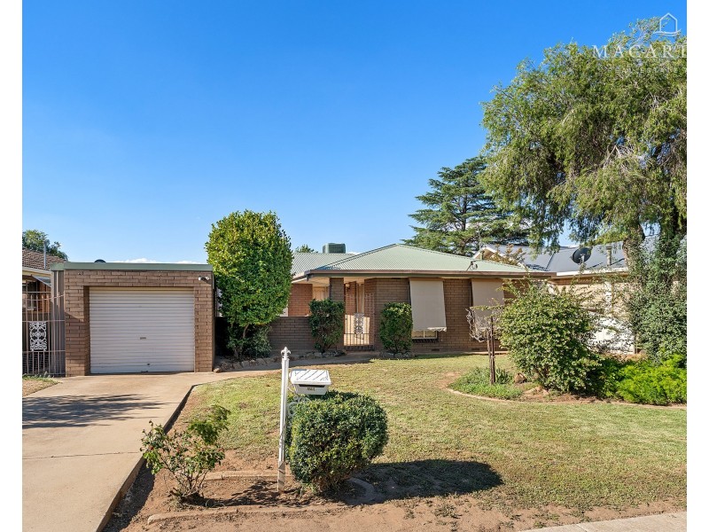92 Raye Street, Tolland NSW 2650