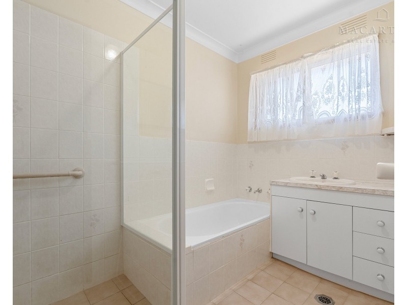 92 Raye Street, Tolland NSW 2650