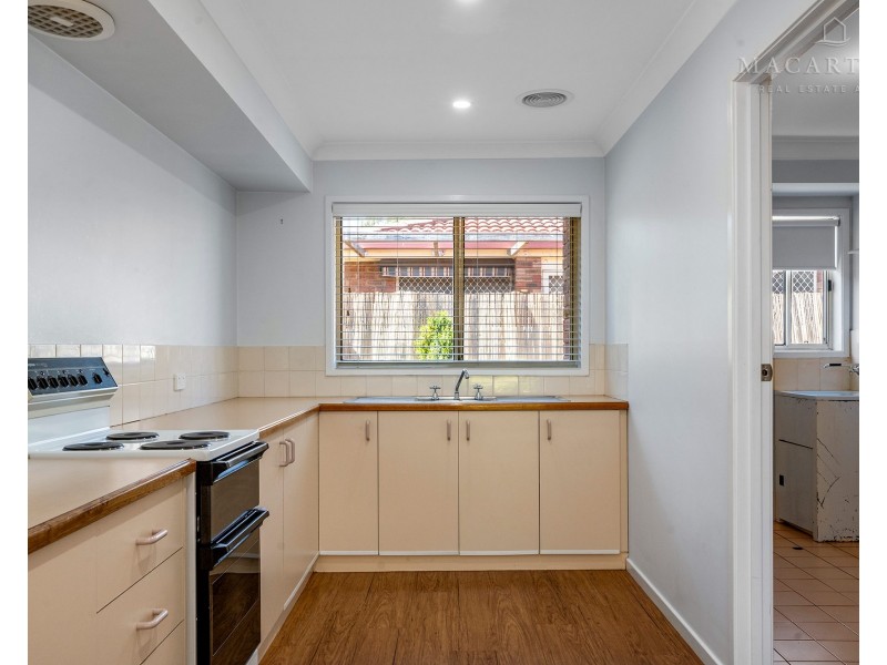 2/54 Adjin Street, Mount Austin NSW 2650