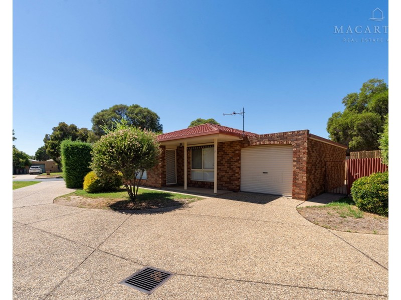 2/54 Adjin Street, Mount Austin NSW 2650