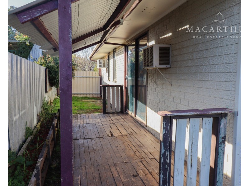 124 Bourke Street, Mount Austin NSW 2650