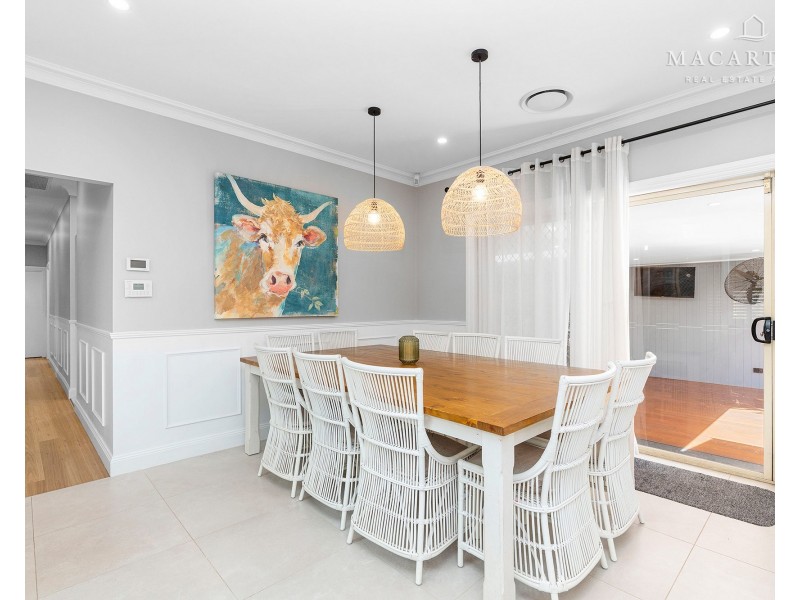 7 Loru Close, Kooringal NSW 2650