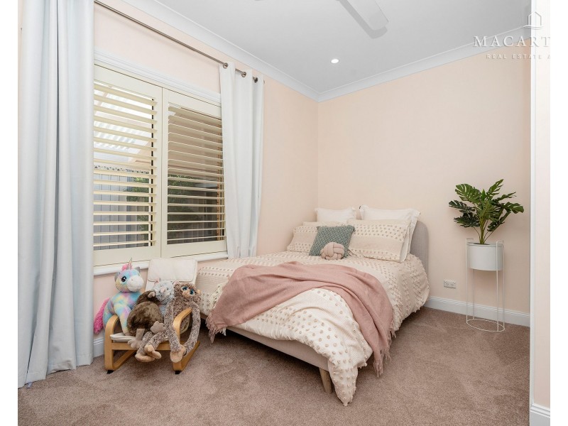 7 Loru Close, Kooringal NSW 2650