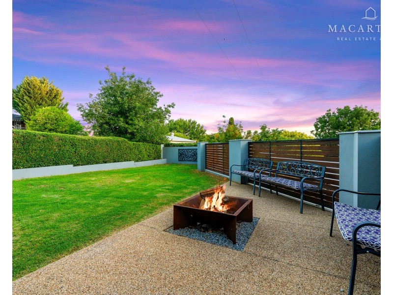 7 Loru Close, Kooringal NSW 2650