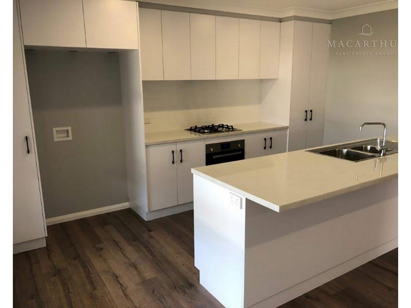 1/28 Messenger Avenue, Boorooma NSW 2650