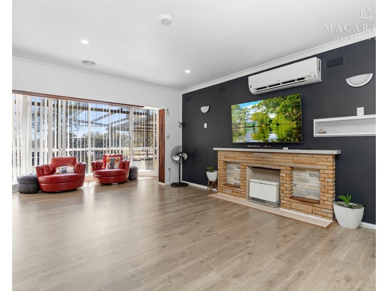 4 Freyberg Street, Ashmont NSW 2650