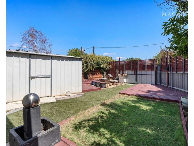 4 Freyberg Street, Ashmont NSW 2650