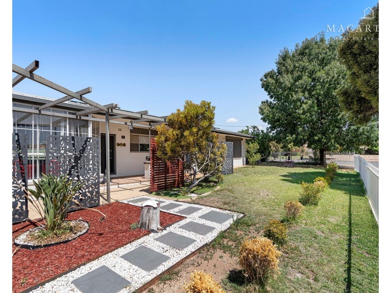 4 Freyberg Street, Ashmont NSW 2650