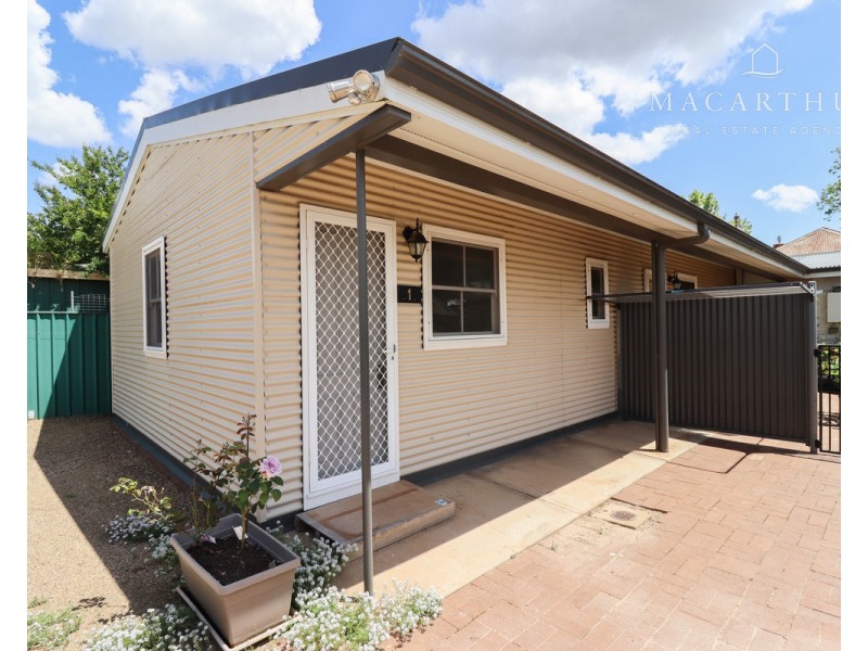 1/39-41 Thorne Street, Wagga Wagga NSW 2650
