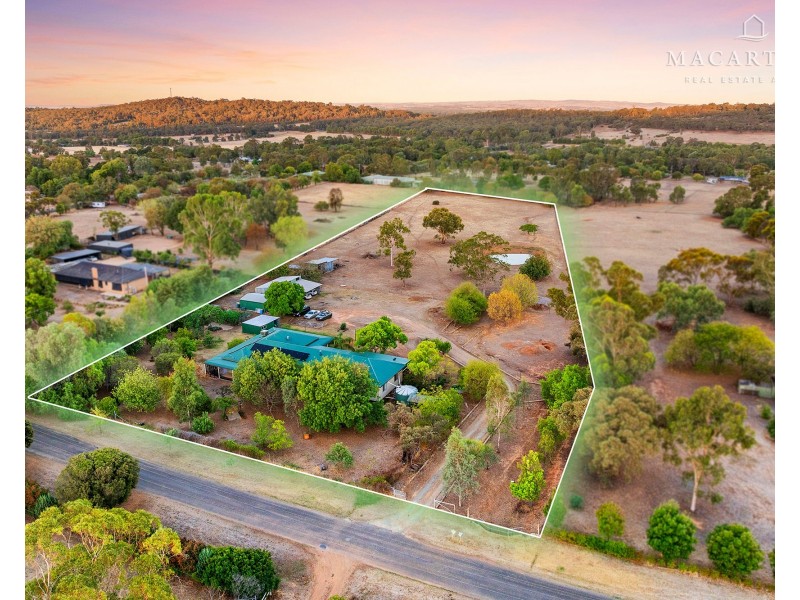 5 Norman Duck Avenue, San Isidore NSW 2650