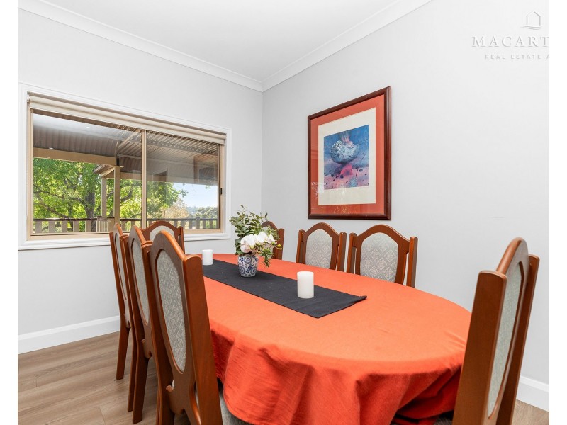 5 Norman Duck Avenue, San Isidore NSW 2650