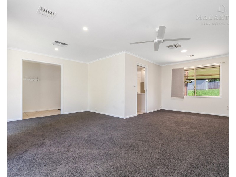 30 Kimberley Drive, Tatton NSW 2650