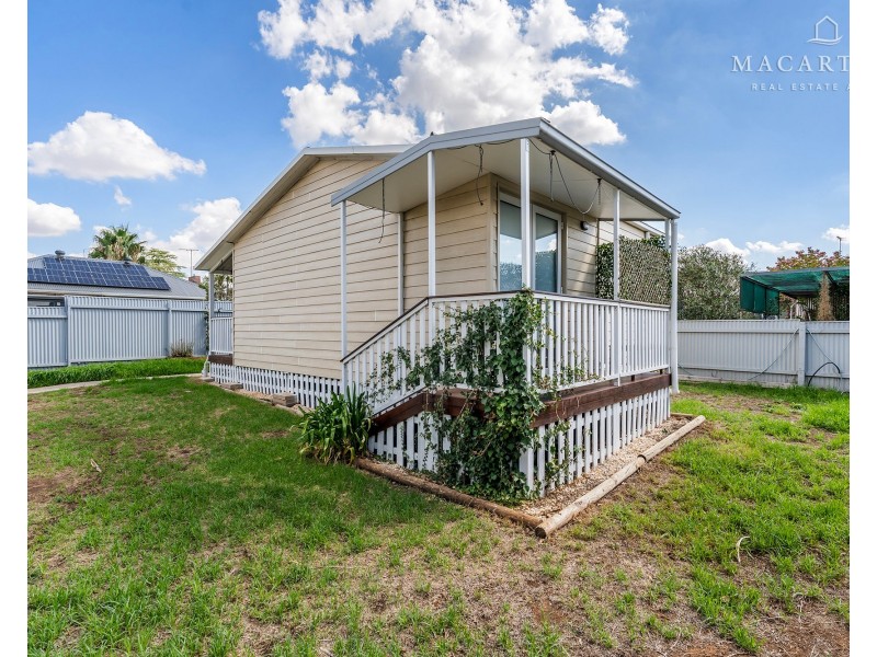 29B Ashmont Avenue, Ashmont NSW 2650