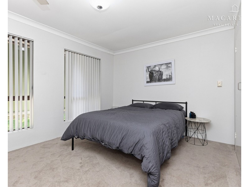 16 Walana Crescent, Kooringal NSW 2650