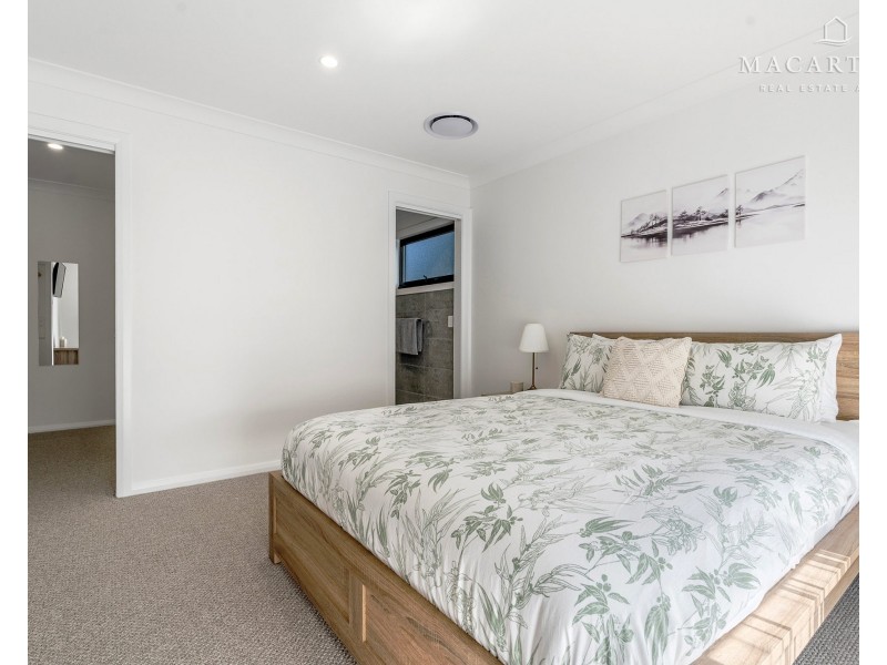 72 Shaw Street, Wagga Wagga NSW 2650