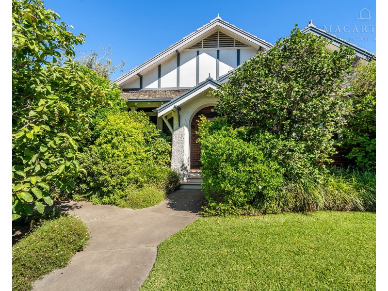 110 Tarcutta Street, Wagga Wagga NSW 2650