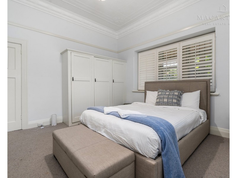 110 Tarcutta Street, Wagga Wagga NSW 2650