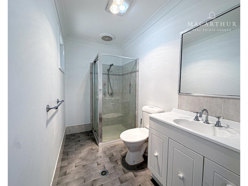 36 McCoullough Drive, Tolland NSW 2650