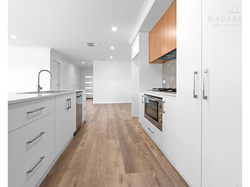 10 Moonah Street, Forest Hill NSW 2651