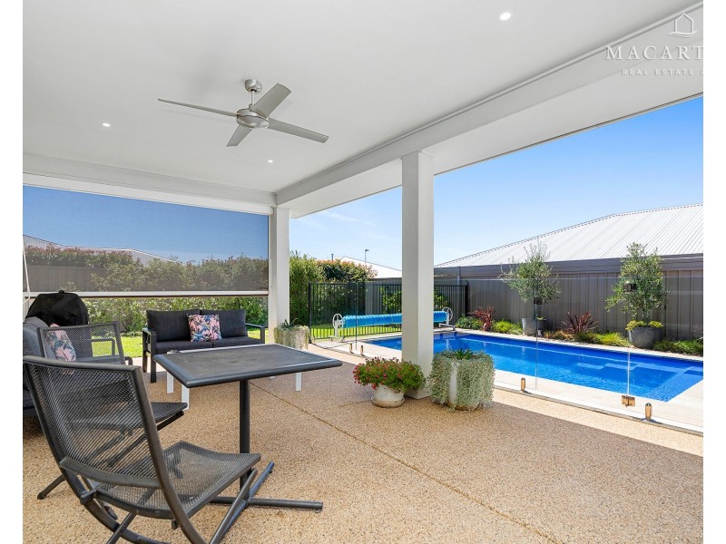 18 Chang Avenue, Lloyd NSW 2650