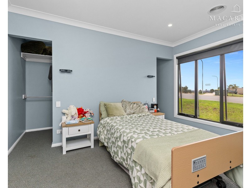 2 Wyoming Avenue, Gobbagombalin NSW 2650
