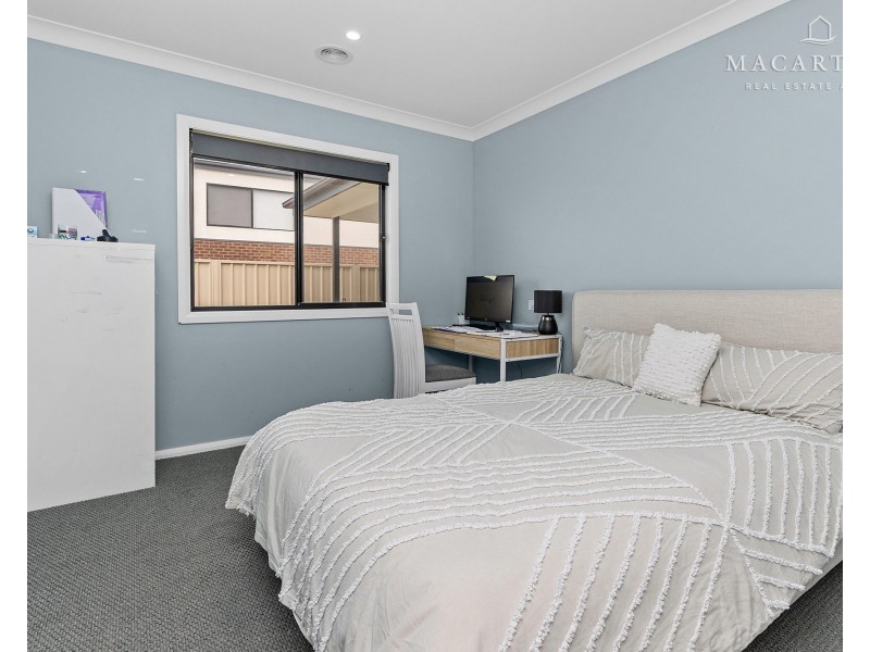 2 Wyoming Avenue, Gobbagombalin NSW 2650
