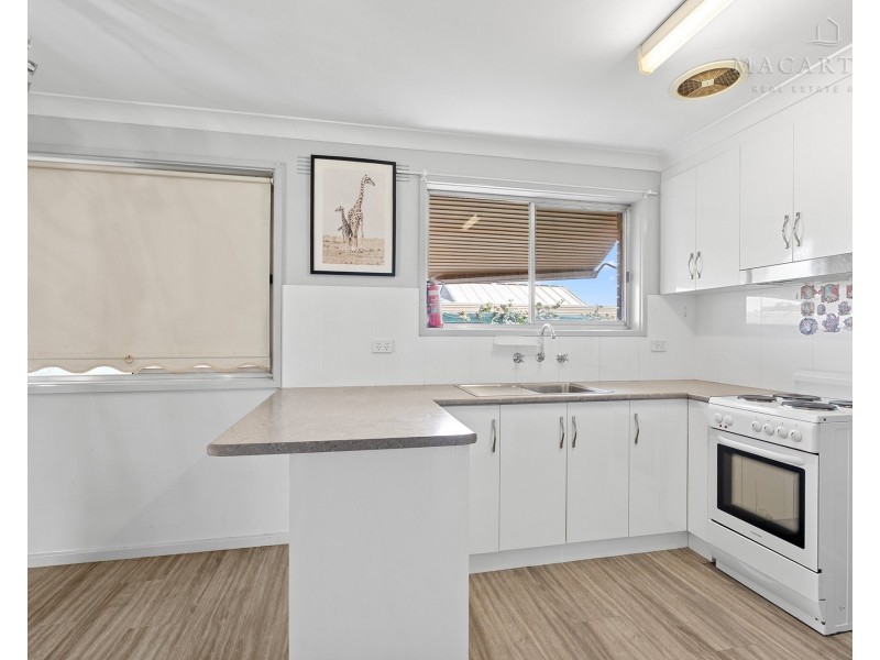 25 Bavaria Street, Tolland NSW 2650