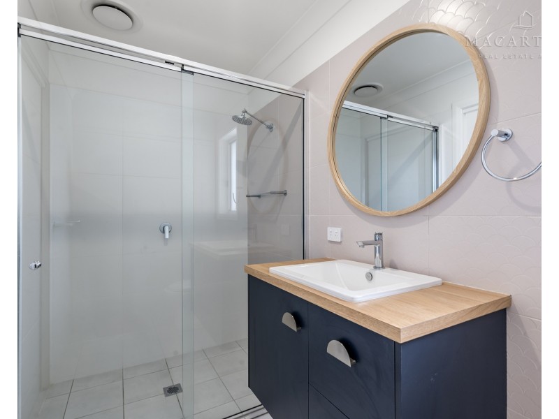 163 Valencia Drive, Gobbagombalin NSW 2650