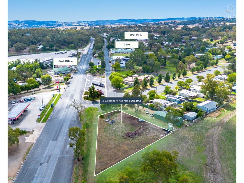 2 Centenary Avenue, Tarcutta NSW 2652