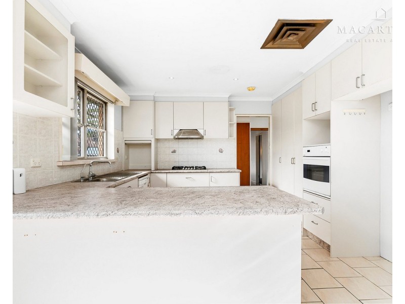 5 Acacia Street, Kooringal NSW 2650