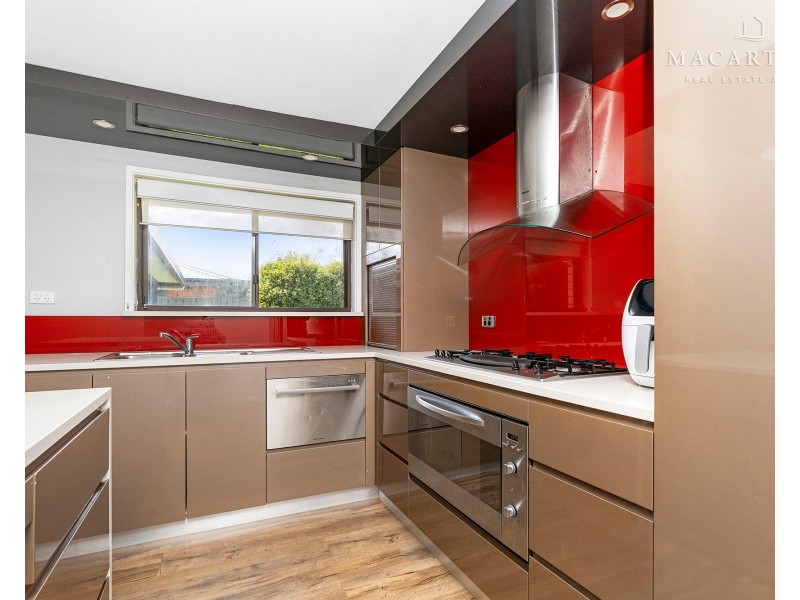 23 Buchhorn Street, Tolland NSW 2650