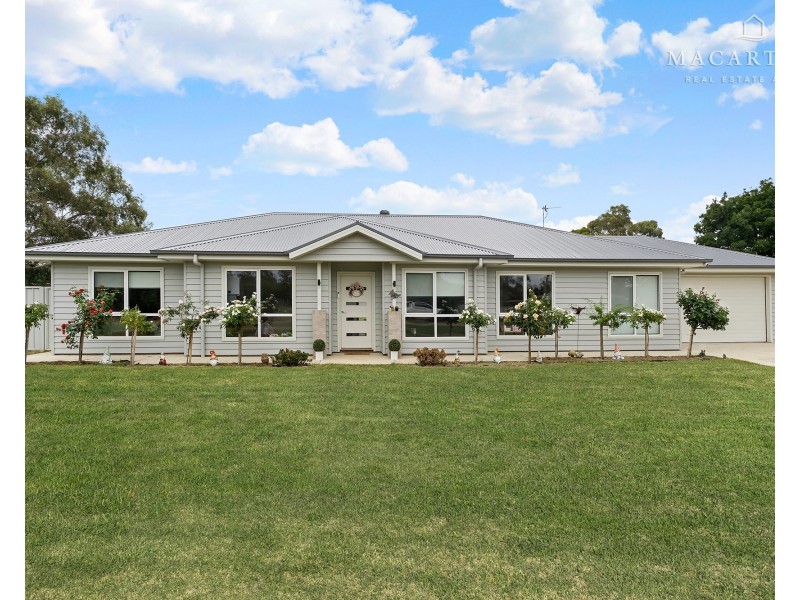 14 Frome Street, Currawarna NSW 2650