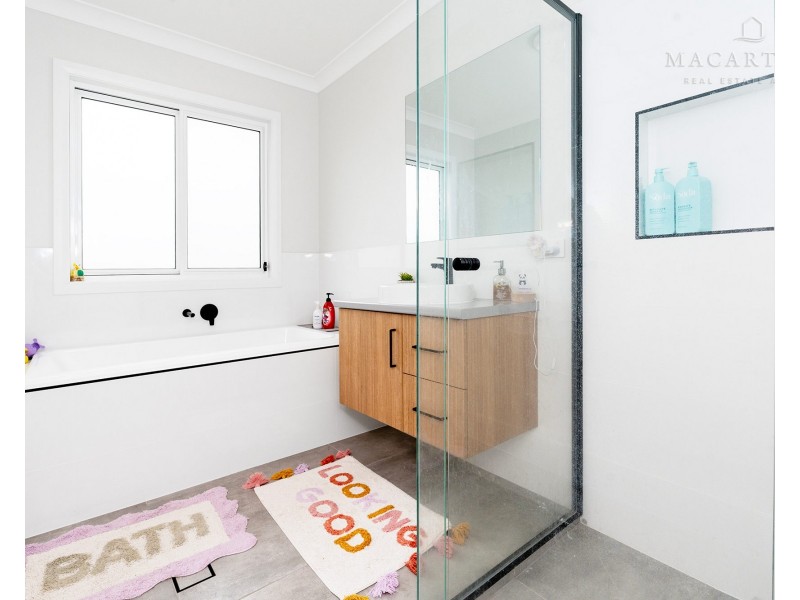 14 Frome Street, Currawarna NSW 2650