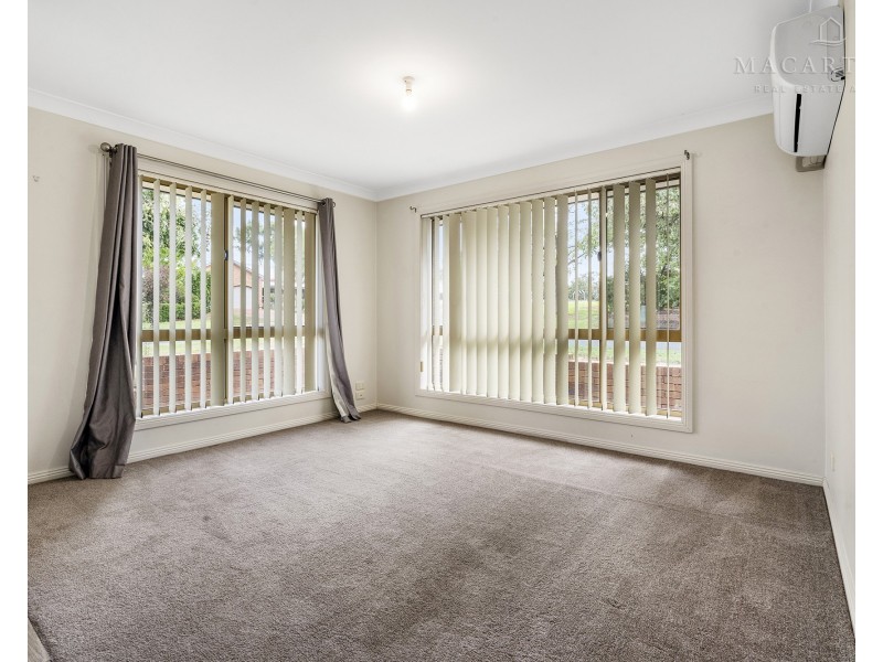 5 McKeown Street, Estella NSW 2650