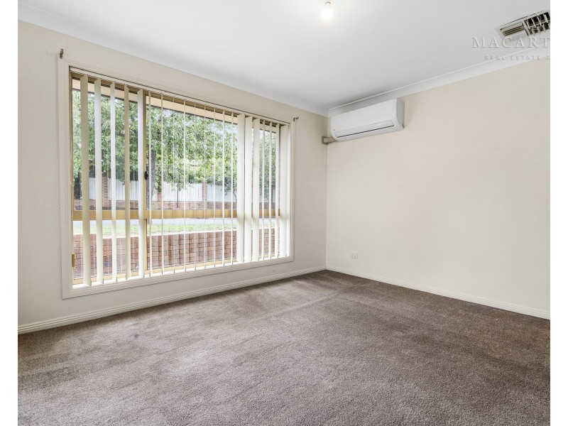 5 McKeown Street, Estella NSW 2650