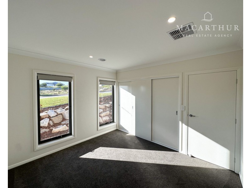 26 Nolan Street, Lloyd NSW 2650