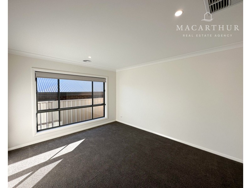 26 Nolan Street, Lloyd NSW 2650